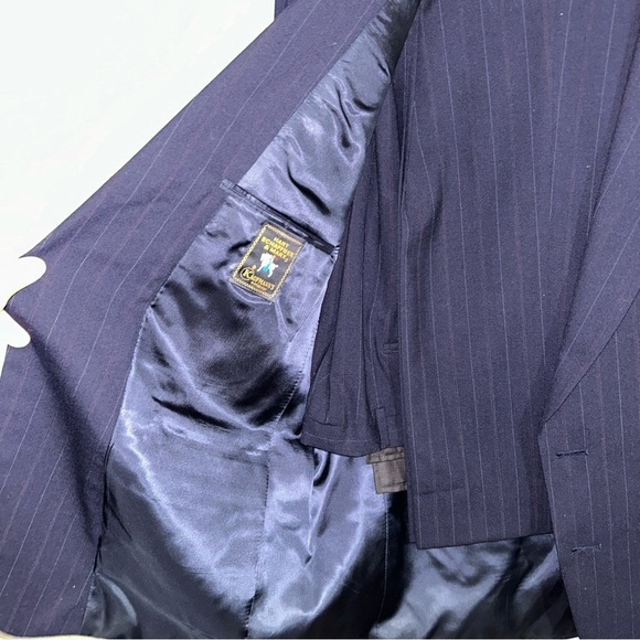 Hart Schaffner Marx Wool USA Made Navy Pin Striped Suit 46R - Picture 5 of 8